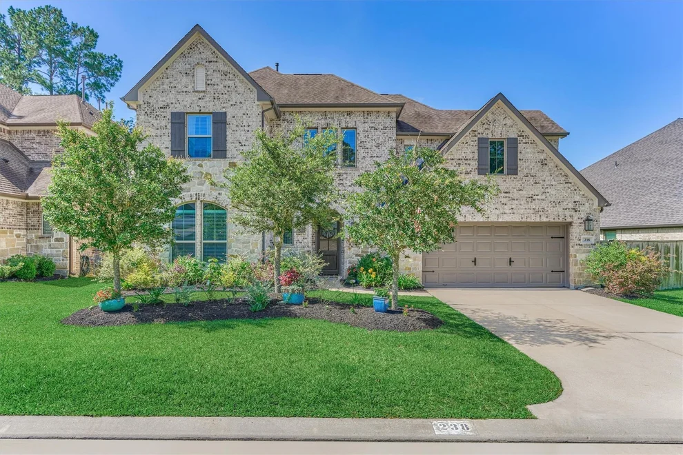Unit for sale at 238 Bronze View Drive, Montgomery, TX 77316