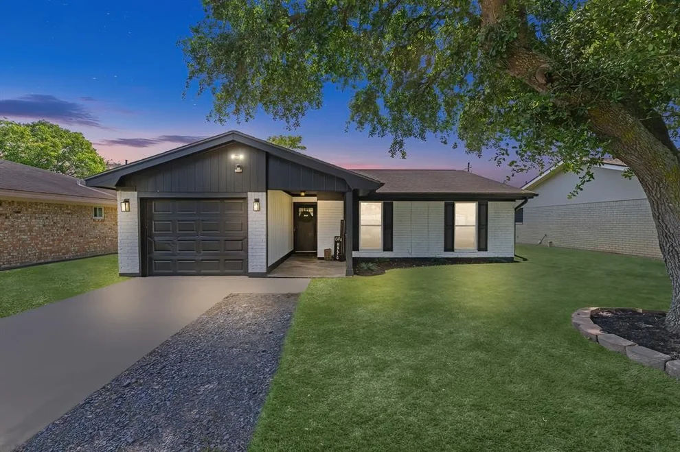 Unit for sale at 1432 W Palm Drive, Winnie, TX 77665