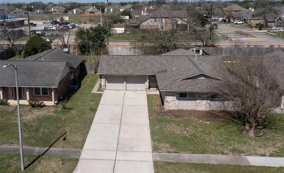 Unit for sale at 10031 Old Orchard Road, La Porte, TX 77571