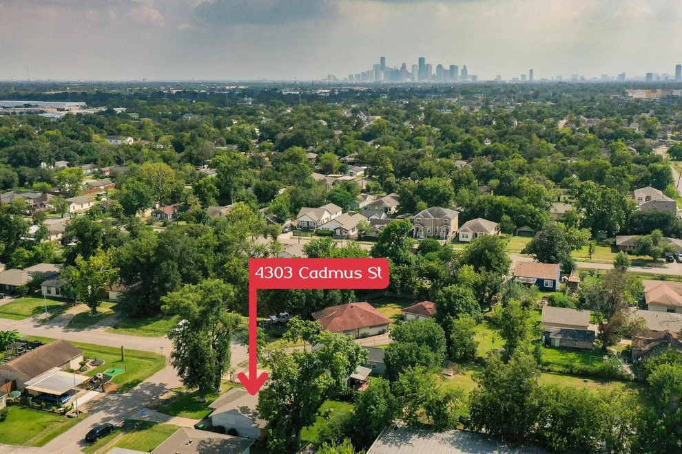 Unit for sale at 4303 Cadmus Street, Houston, TX 77022