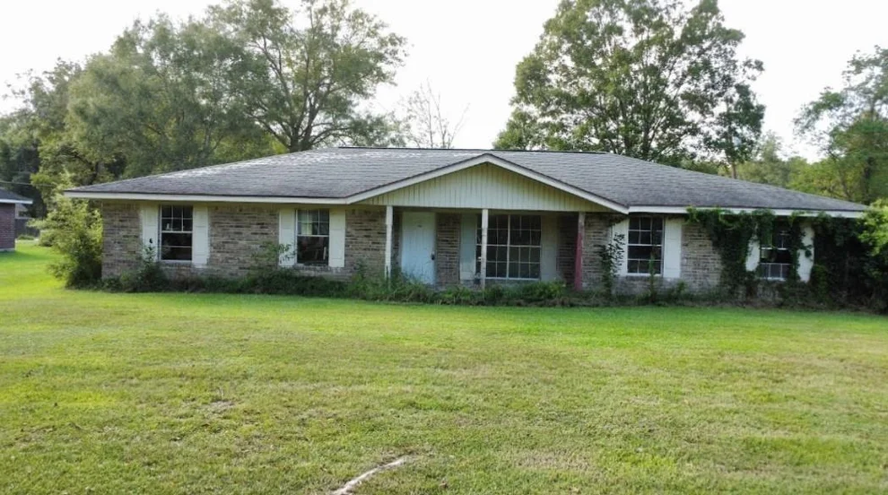 Unit for sale at 5403 Old State Hwy 87, Orange, TX 77632