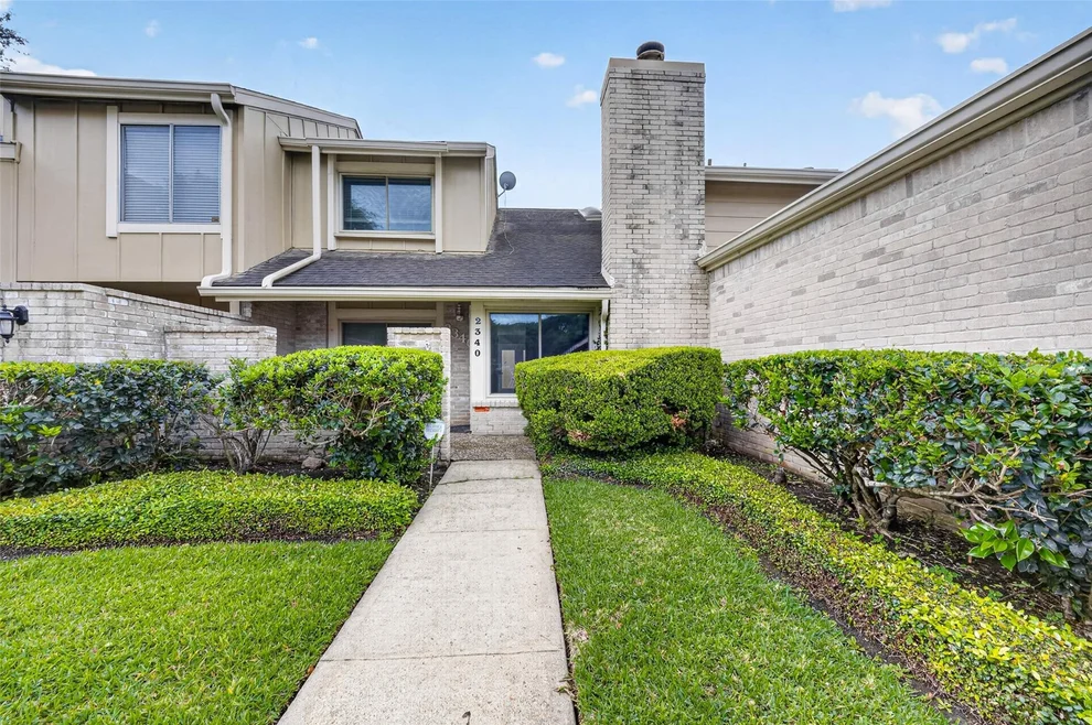 Unit for sale at 2340 Woodland Park Drive, Houston, TX 77077