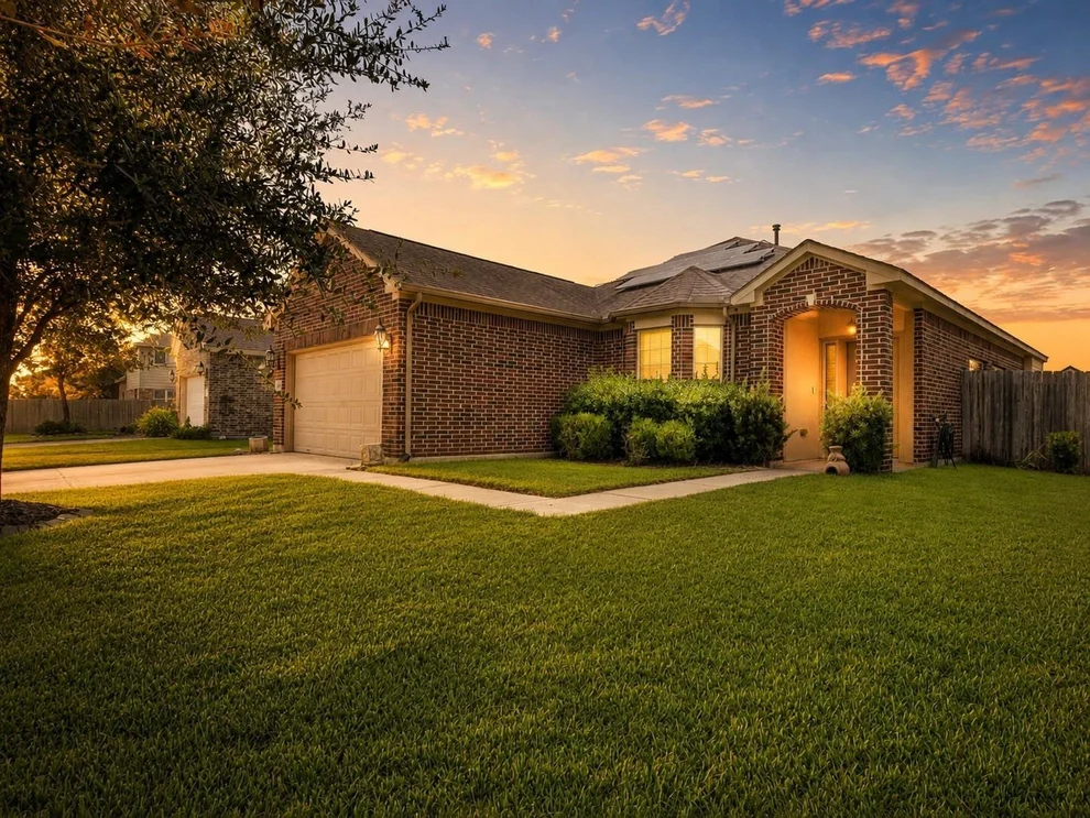 Unit for sale at 5710 Micah Lane, Rosenberg, TX 77471
