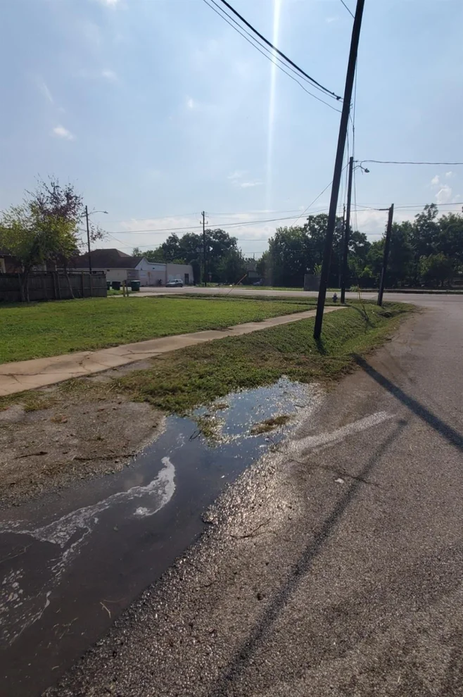 Unit for sale at 3014 Ennis St Street, Houston, TX 77004