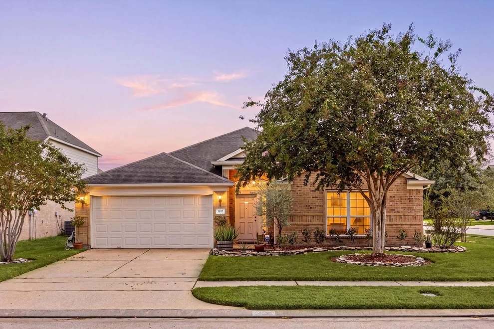 Unit for sale at 3102 Single Ridge Way, Katy, TX 77493