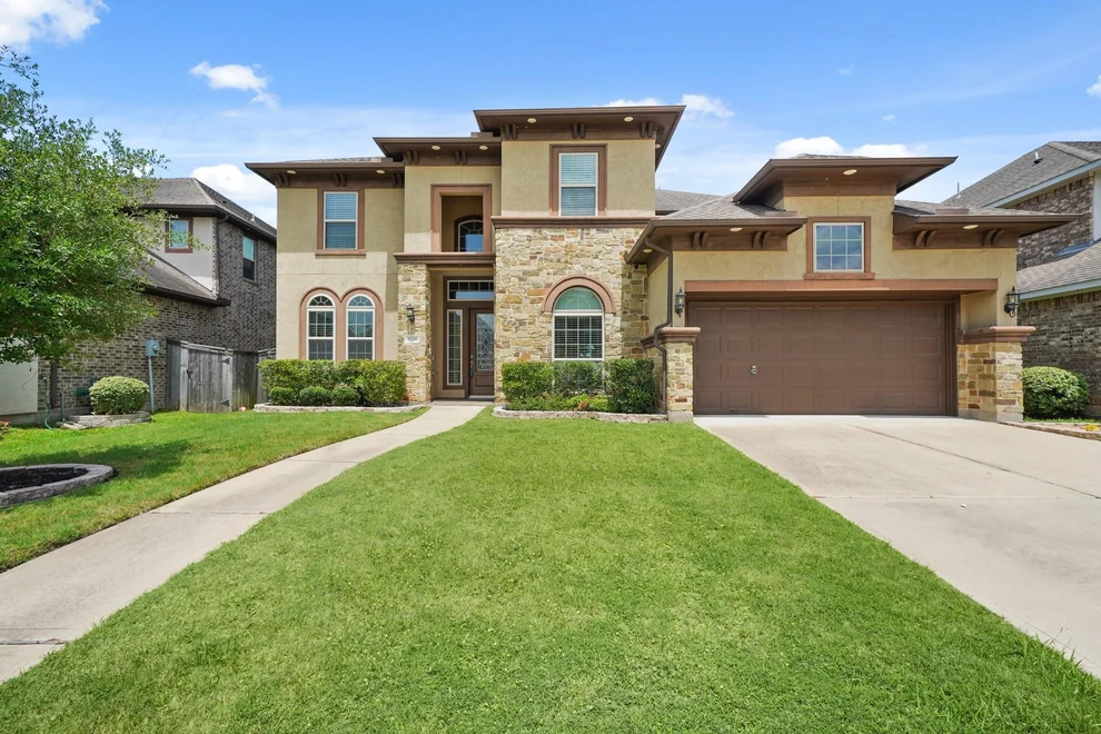 Unit for sale at 5706 Jenolan Ridge Lane, Sugar Land, TX 77479