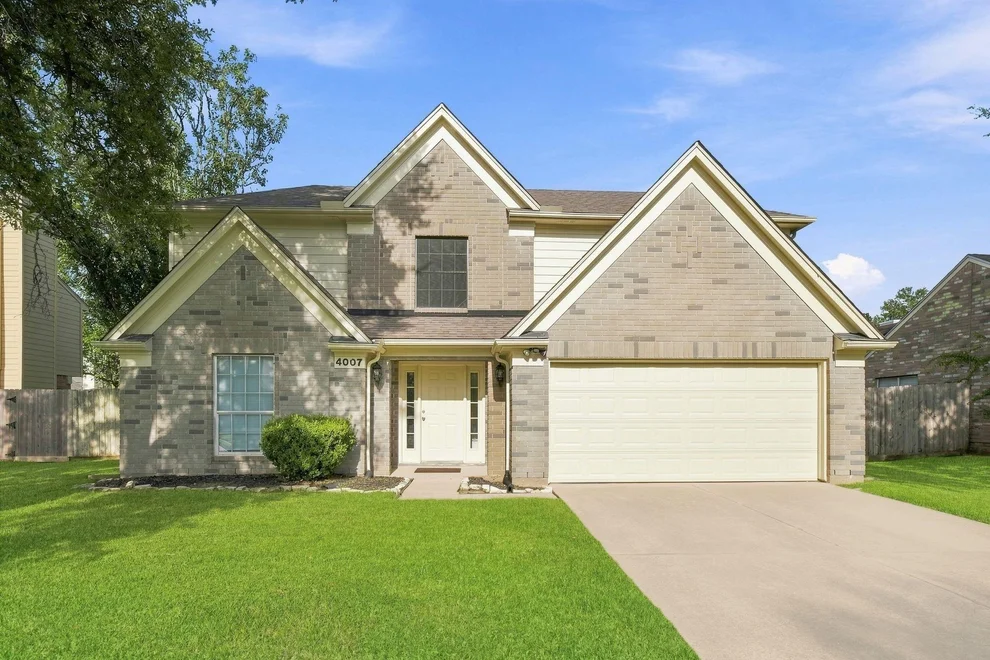 Unit for sale at 4007 Dogwood Drive, Pearland, TX 77584