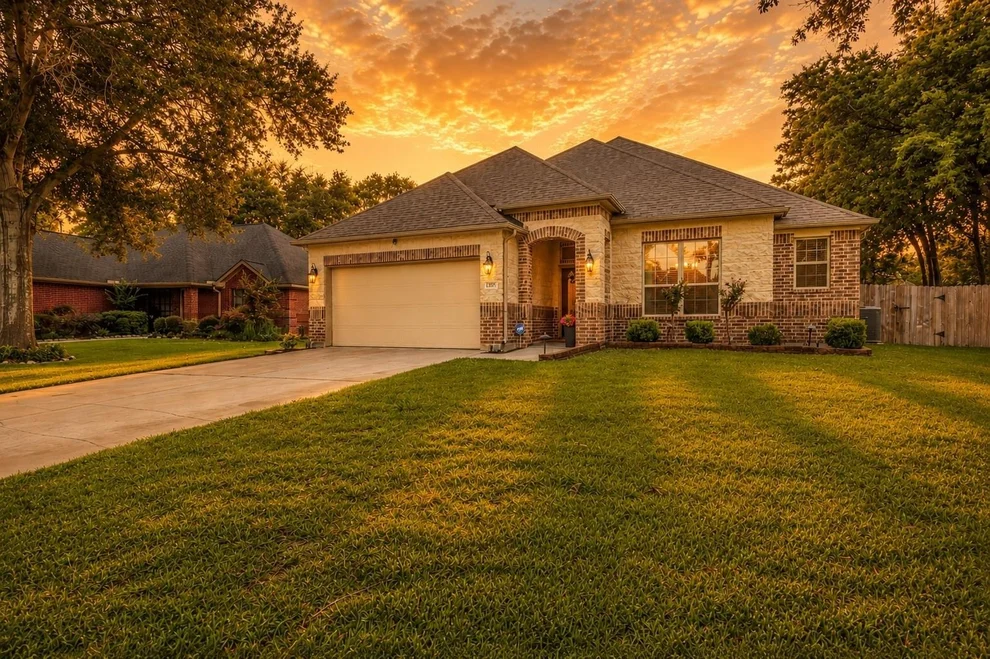 Unit for sale at 12757 Virgo Drive, Willis, TX 77318
