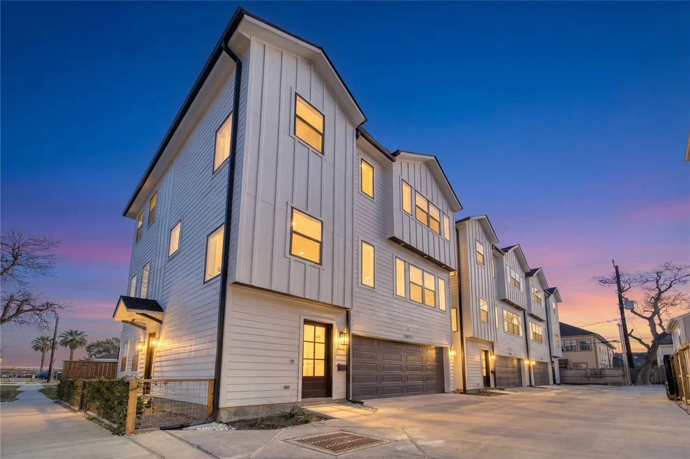 Unit for sale at 1908 Wheeler Street, Houston, TX 77004