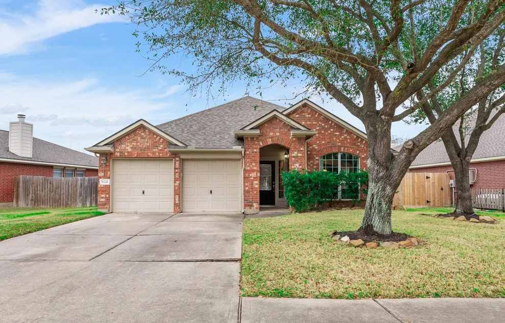 Unit for sale at 9338 Castlegap Drive, Spring, TX 77379