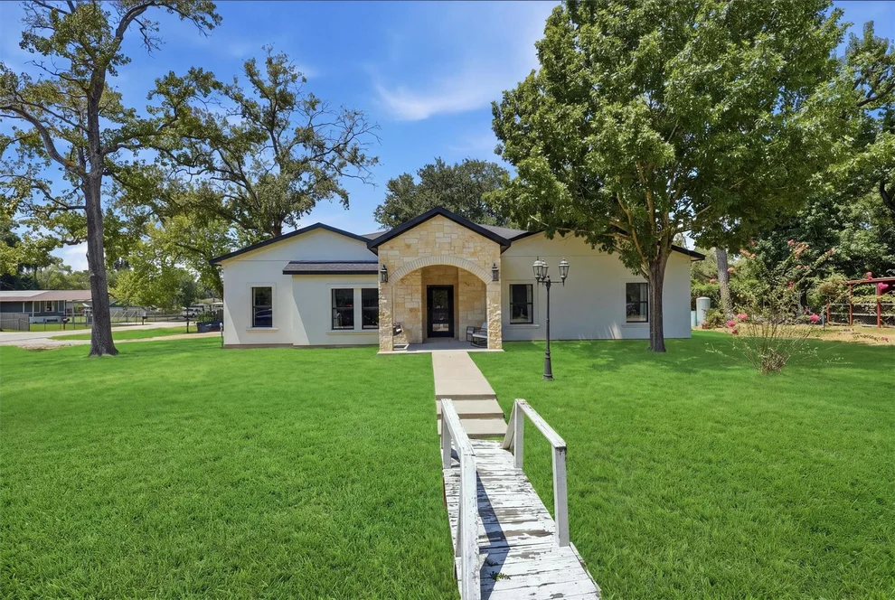Unit for sale at 8005 Shagwood Drive, Houston, TX 77049