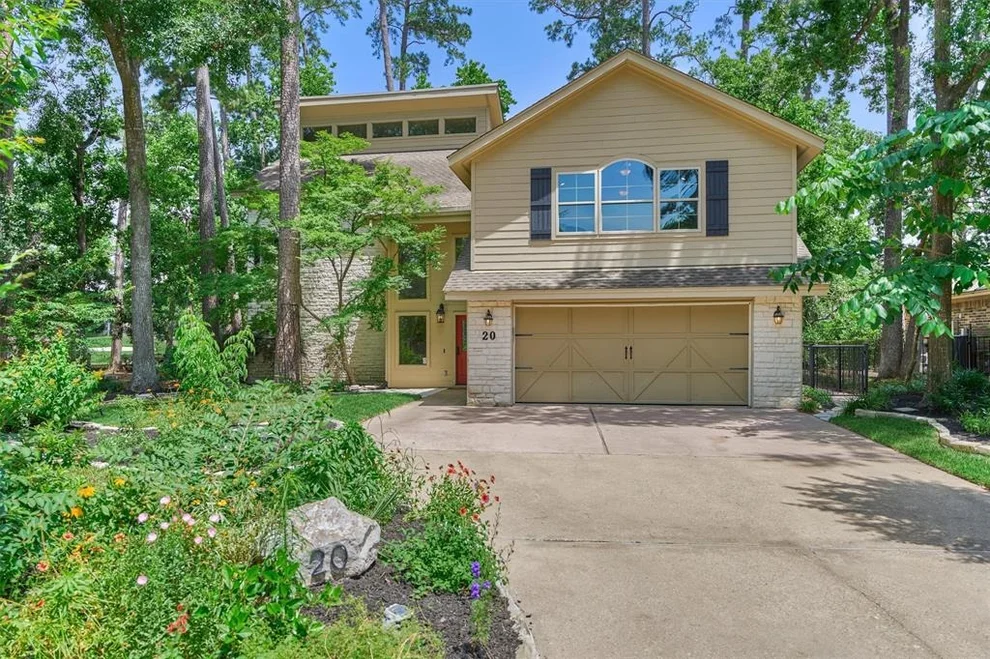 Unit for sale at 20 Buttonbush Court, The Woodlands, TX 77380