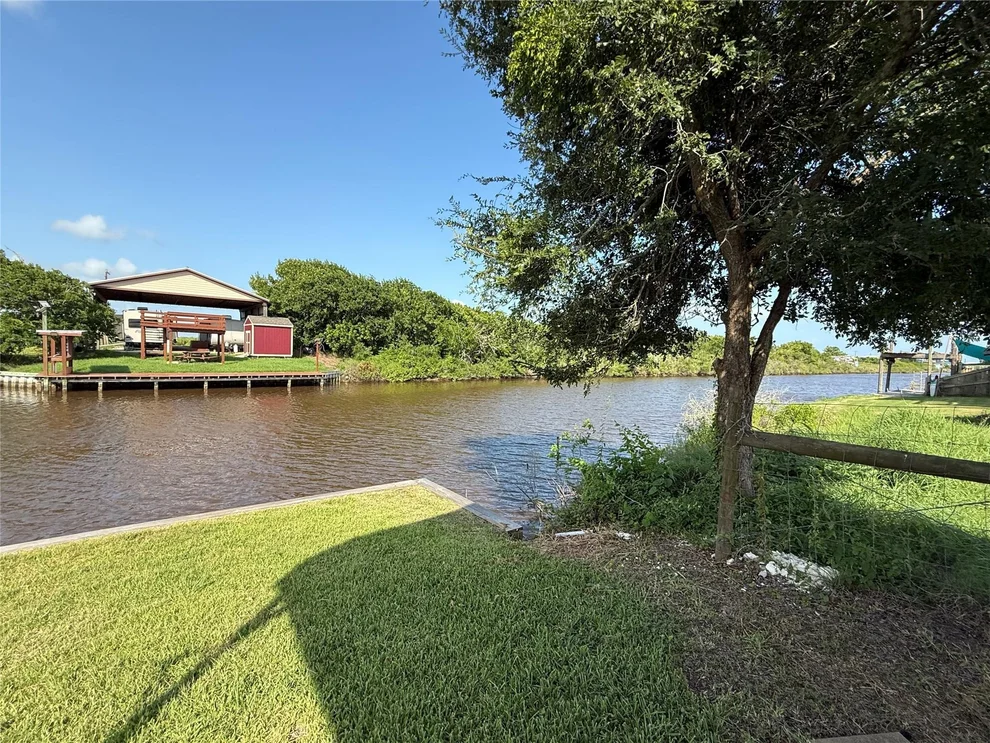 Unit for sale at 283 County Road 299, Sargent, TX 77414