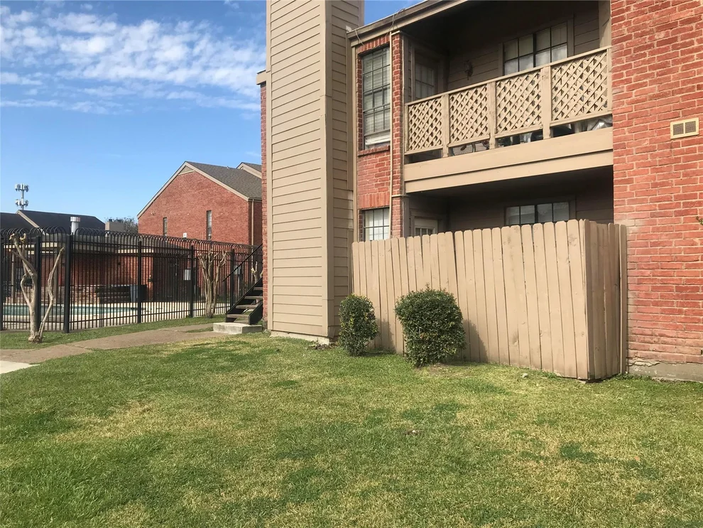 Unit for sale at 12500 Sandpiper Drive, Houston, TX 77035