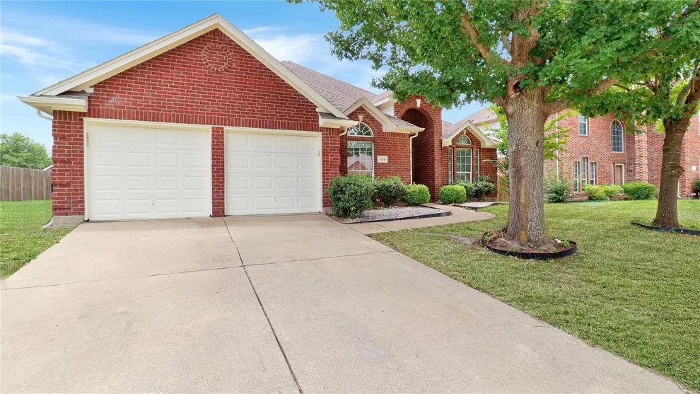 Unit for sale at 1106 Eastbrook Drive, Glenn Heights, TX 75154