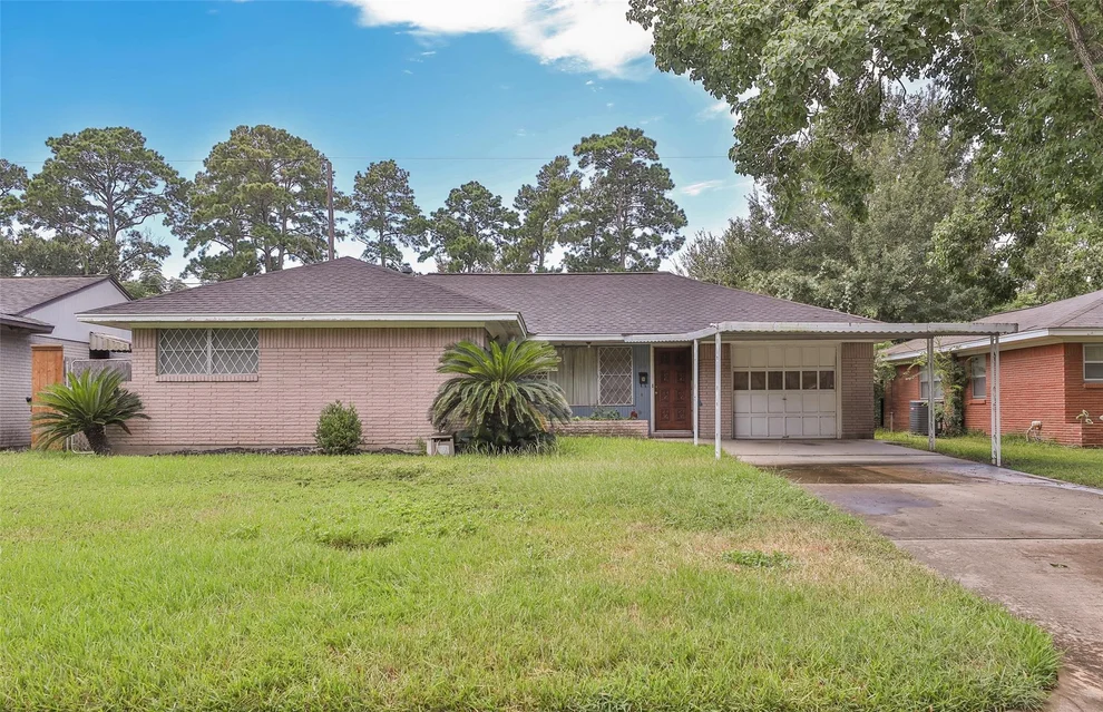 Unit for sale at 851 Sara Rose Street, Houston, TX 77018