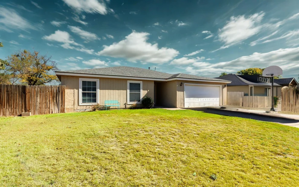 Unit for sale at 32 Highland Drive, Ransom Canyon, TX 79366
