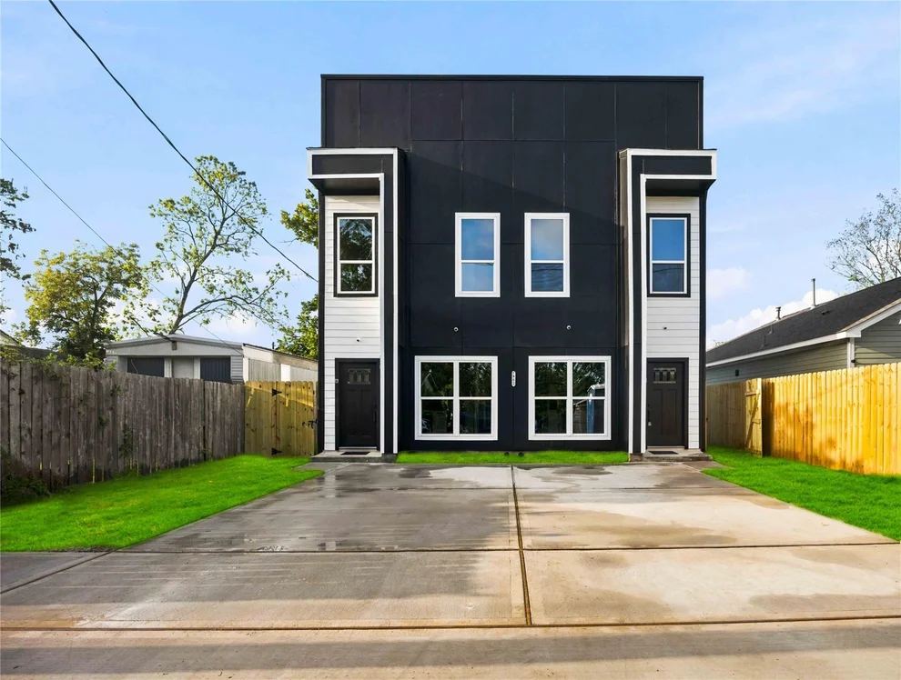 Unit for sale at 7982 Ritz Street, Houston, TX 77028