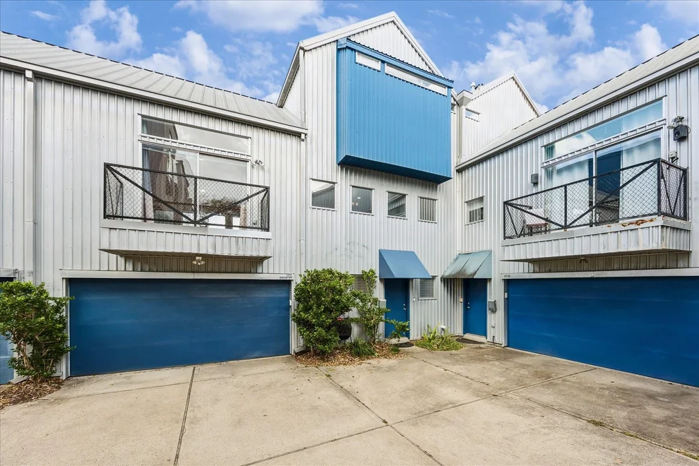 Unit for sale at 1711 Drew Street, Houston, TX 77004