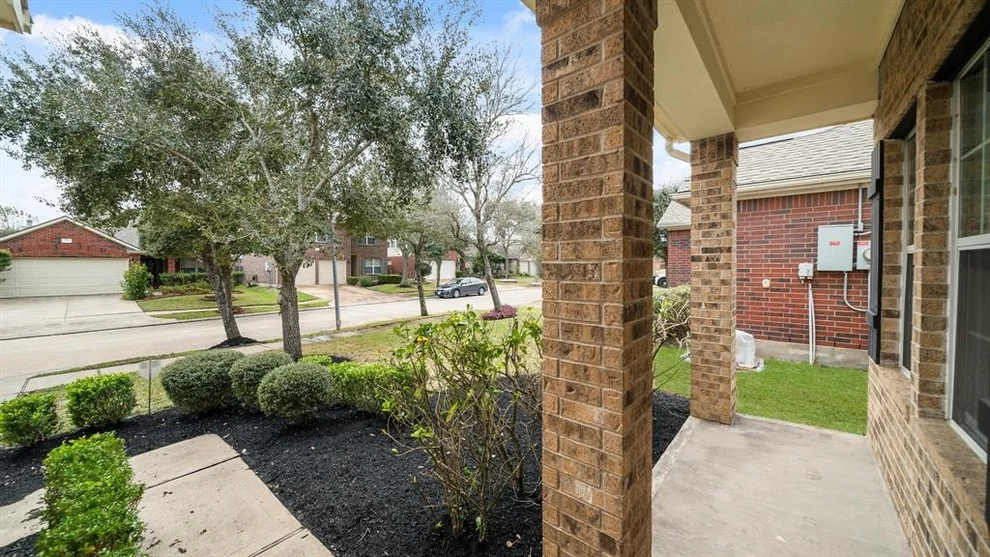Unit for sale at 5818 La Crema, Missouri City, TX 77459