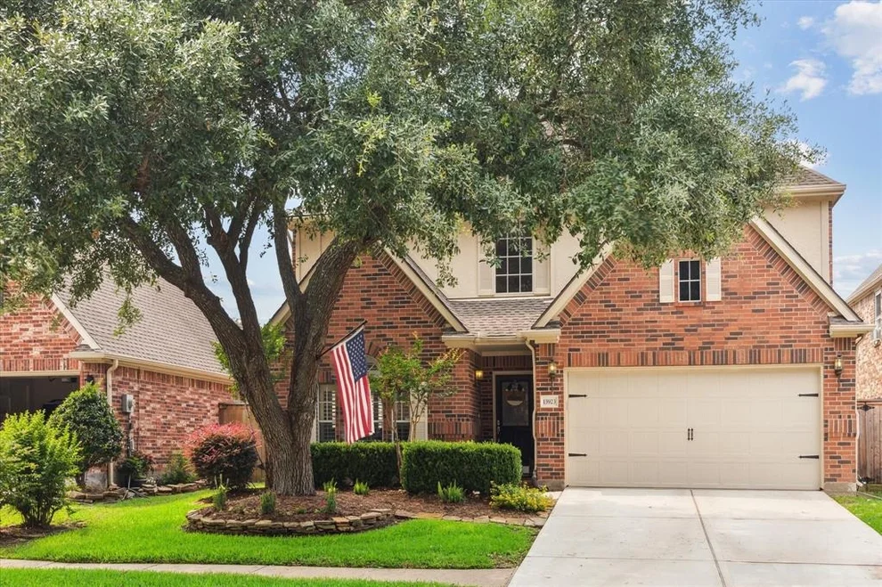 Unit for sale at 13923 Roxton Drive, Houston, TX 77077