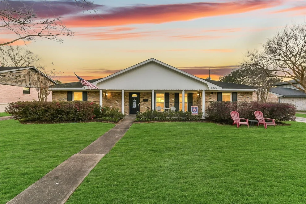 Unit for sale at 5323 Rutherglenn Drive, Houston, TX 77096