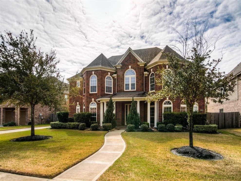 Unit for sale at 26407 Ridgefield Park Lane, Cypress, TX 77433