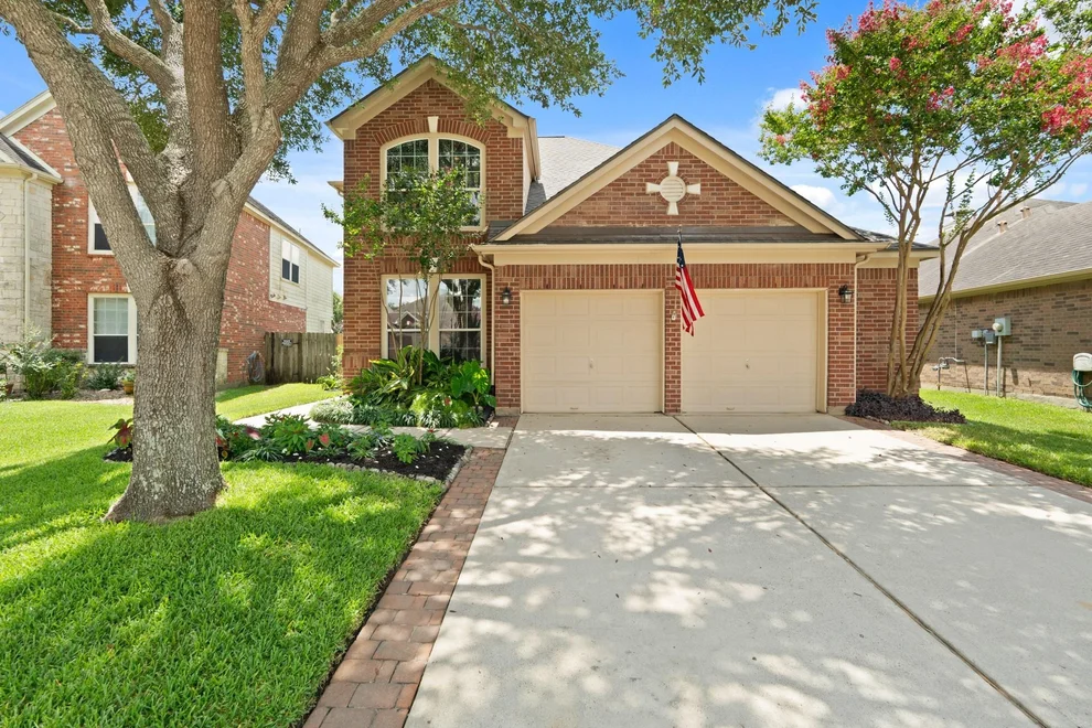 Unit for sale at 11023 Anilu Drive, Richmond, TX 77406