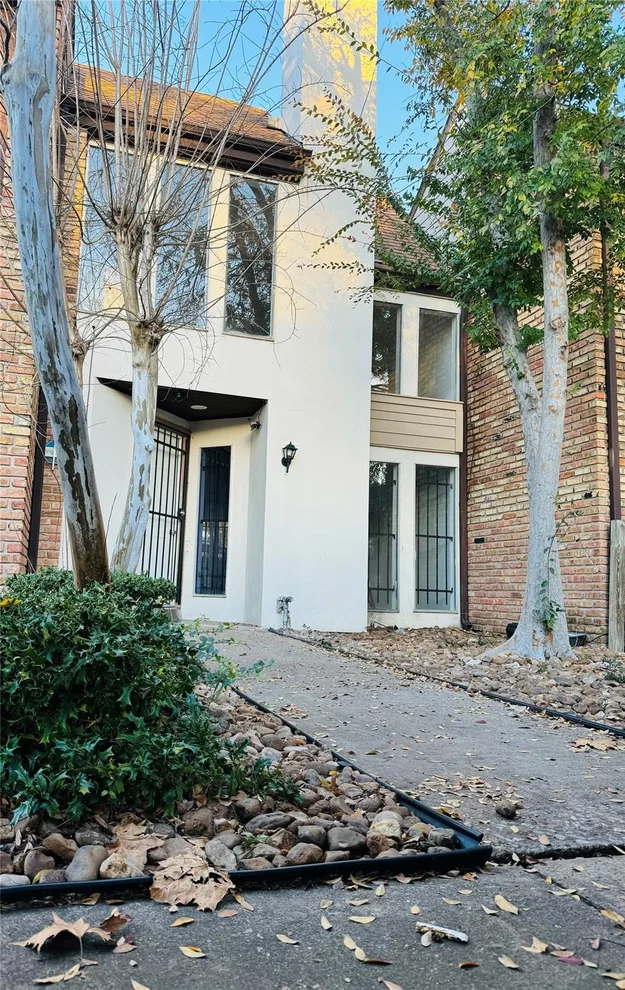 Unit for sale at 17210 Imperial Valley Drive, Houston, TX 77060