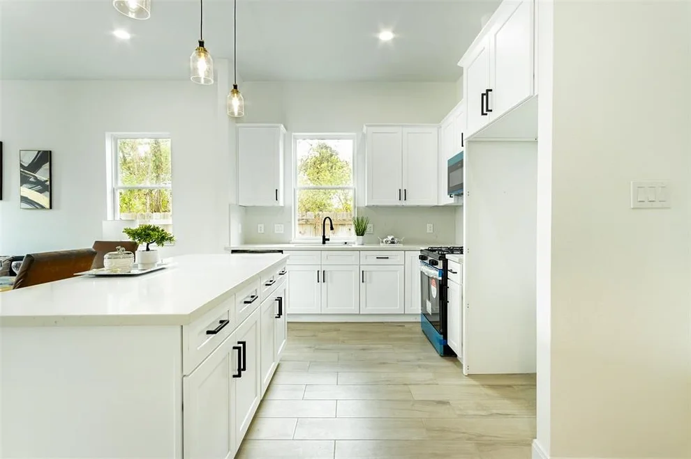 Unit for sale at 4002 Bennington Street, Houston, TX 77016