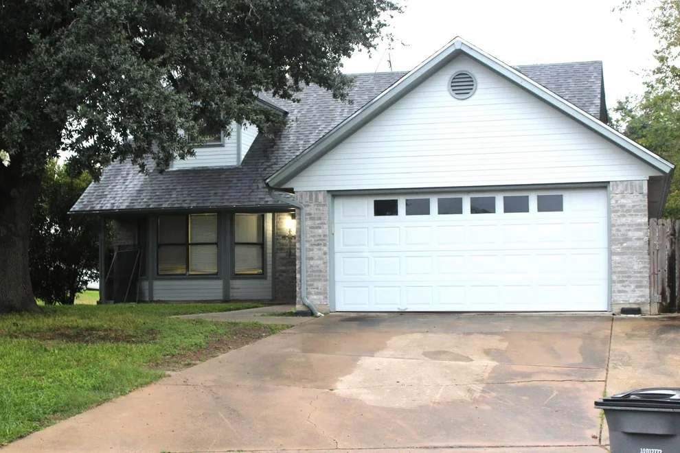 Unit for sale at 111 Trentwood Circle, Victoria, TX 77901