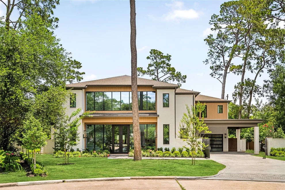 Unit for sale at 710 Glen Echo Lane, Houston, TX 77024
