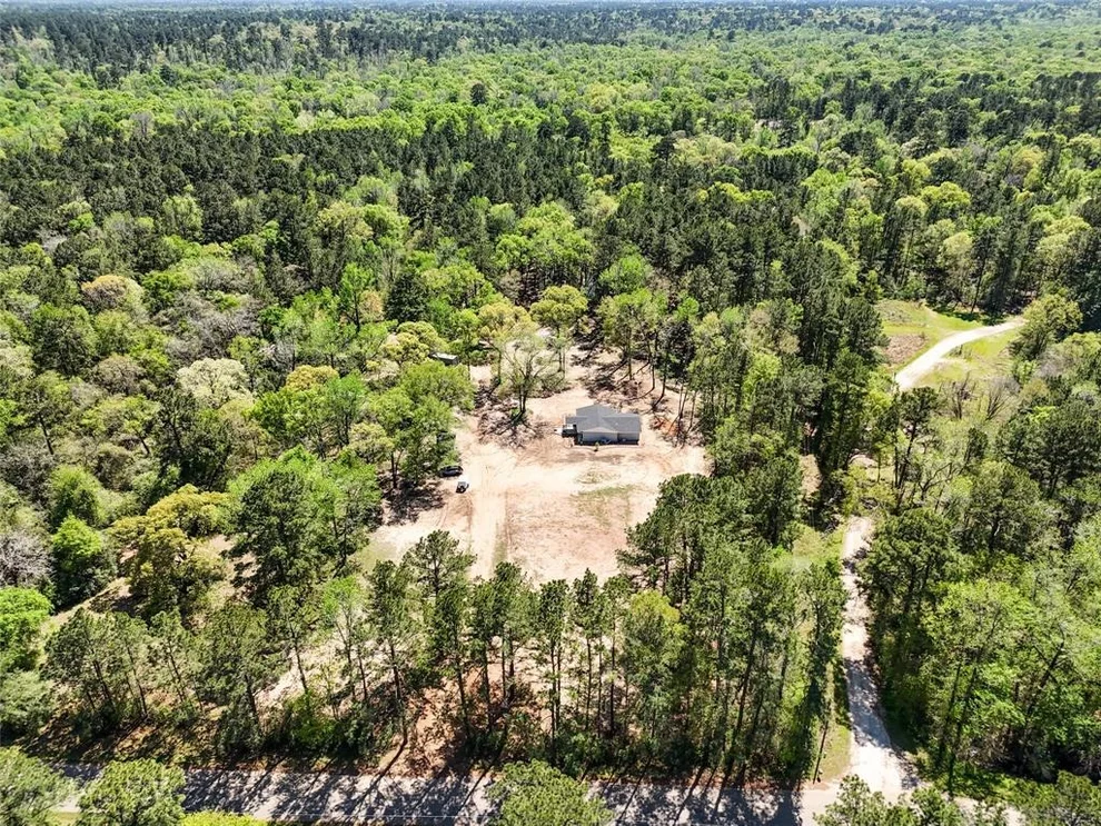 Unit for sale at 7711 Boars Head Place, Montgomery, TX 77316