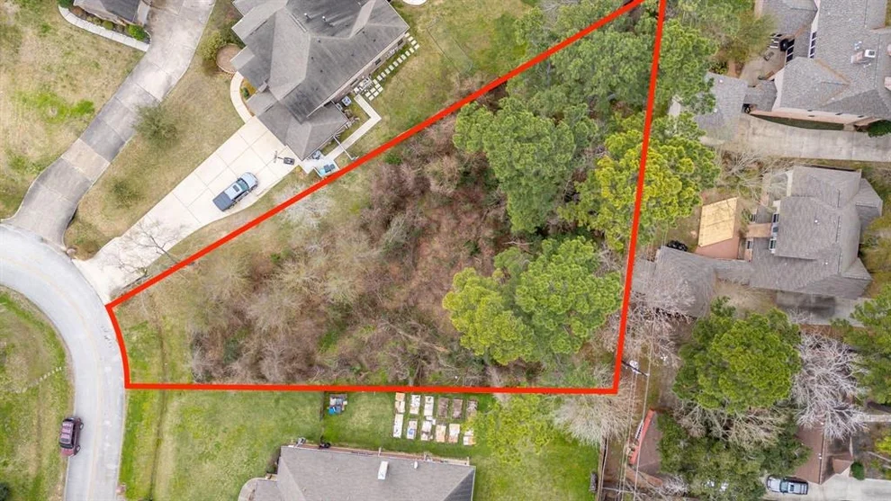 Unit for sale at 11926 Brandy Drive, Tomball, TX 77377