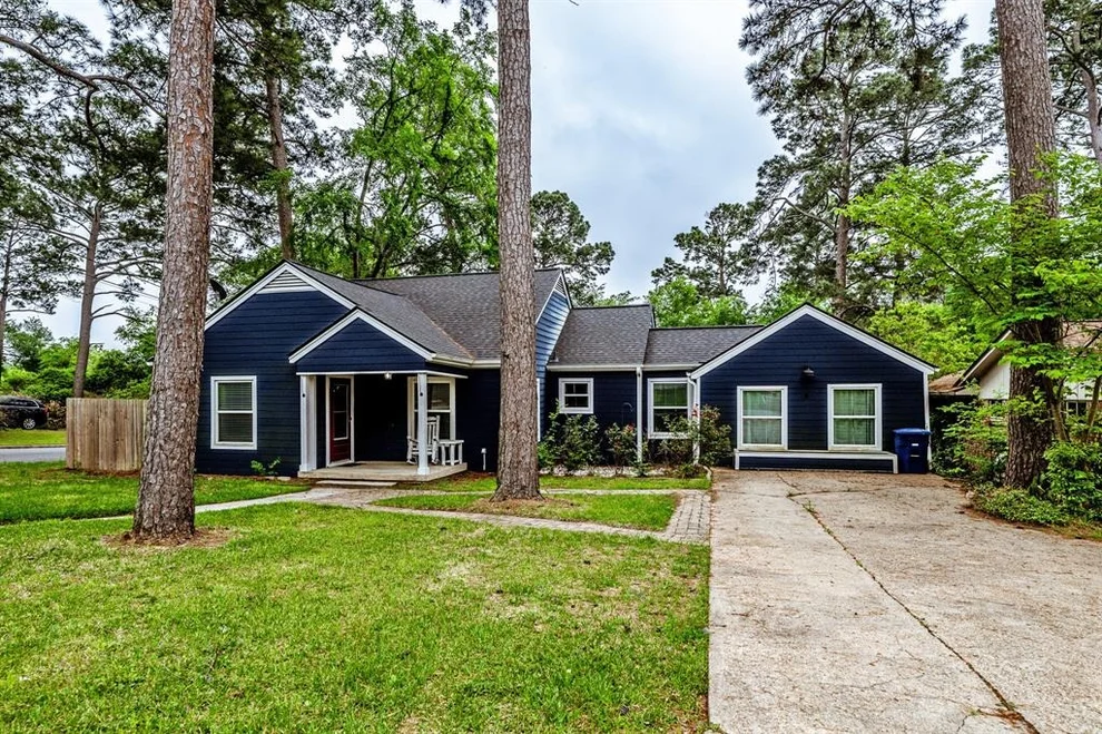Unit for sale at 1503 22nd Street, Huntsville, TX 77340