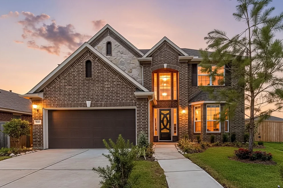 Unit for sale at 2305 Camellia Gables Lane, Pearland, TX 77089