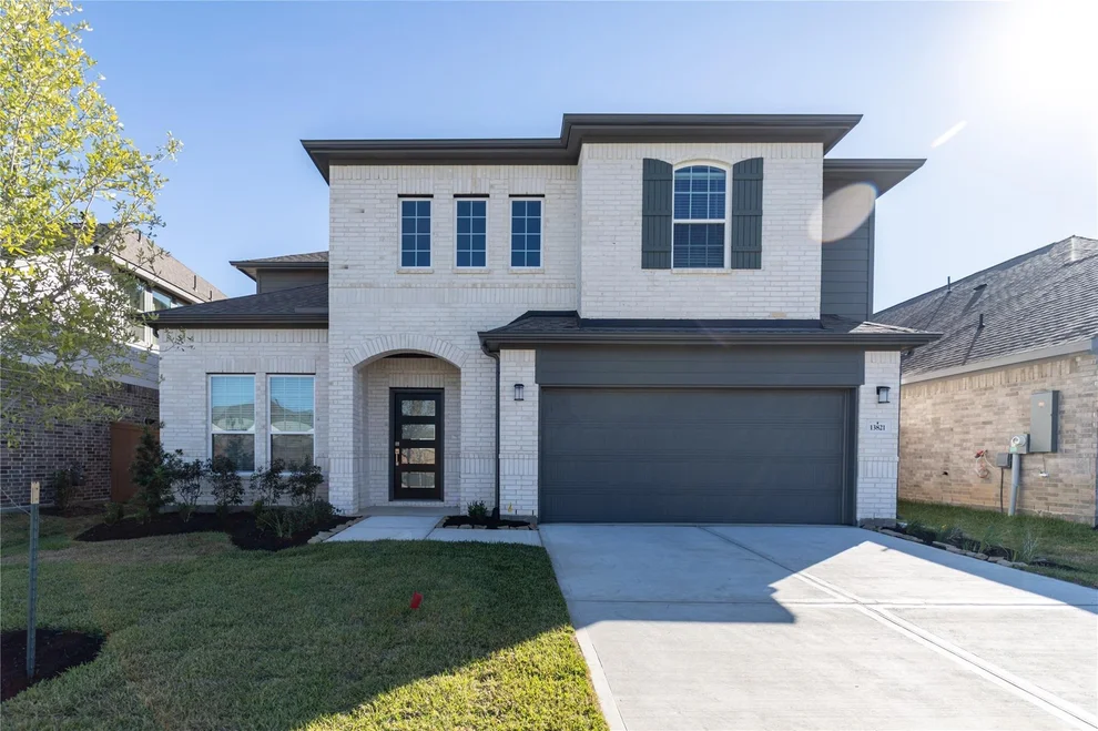 Unit for sale at 13821 Sabine Lake Drive, Texas City, TX 77568