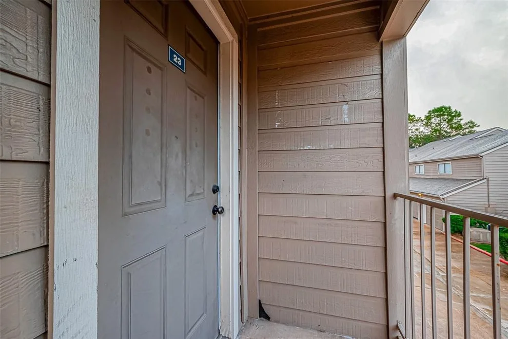 Unit for sale at 6701 Sands Point Drive, Houston, TX 77074