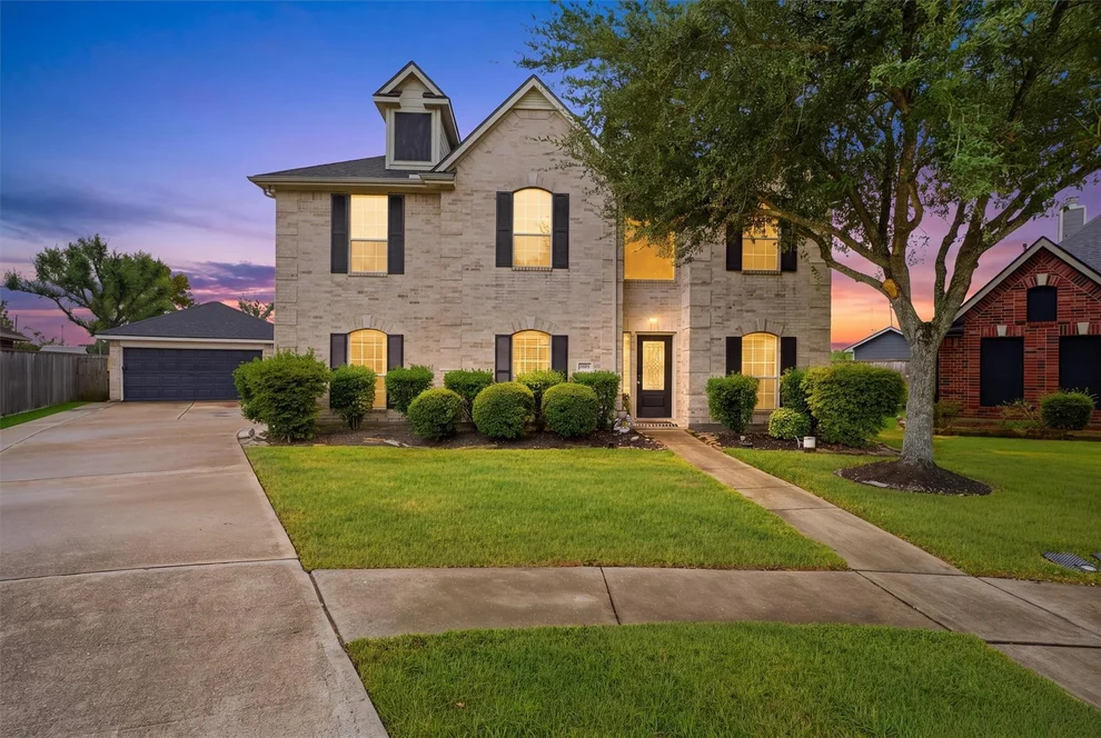 Unit for sale at 2502 Salt Grass Trail, Deer Park, TX 77536