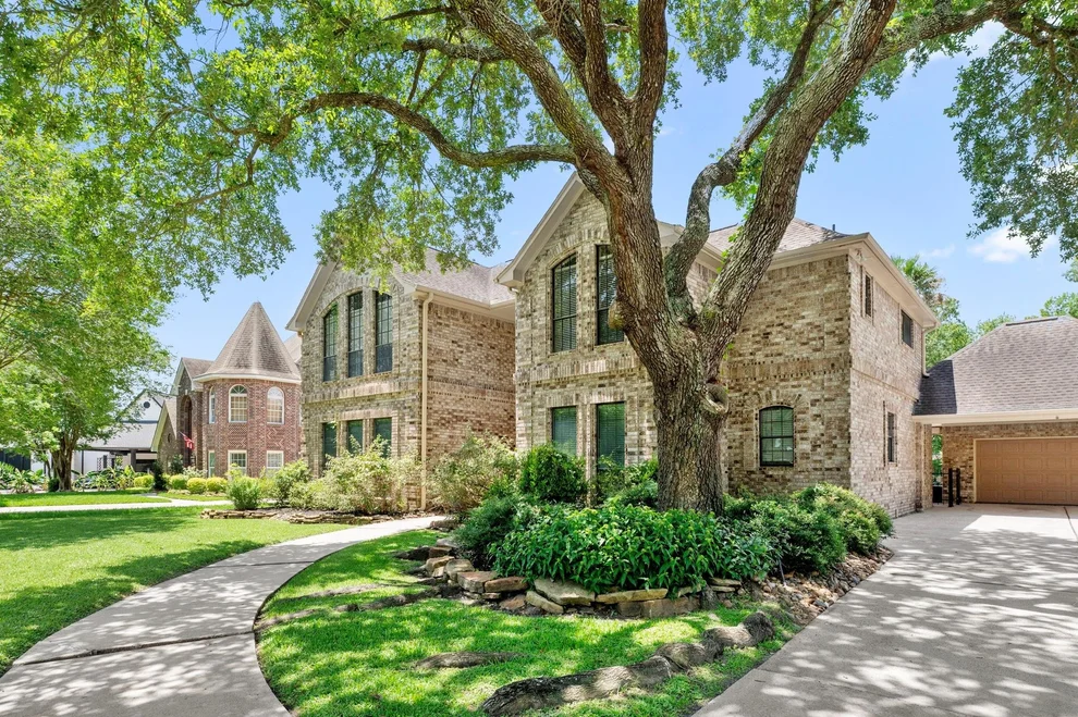 Unit for sale at 7810 Magnolia Cove Court, Humble, TX 77346