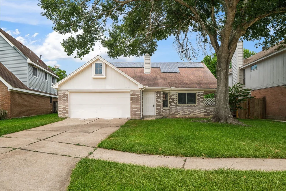 Unit for sale at 1714 Regal Blue Court, Fresno, TX 77545