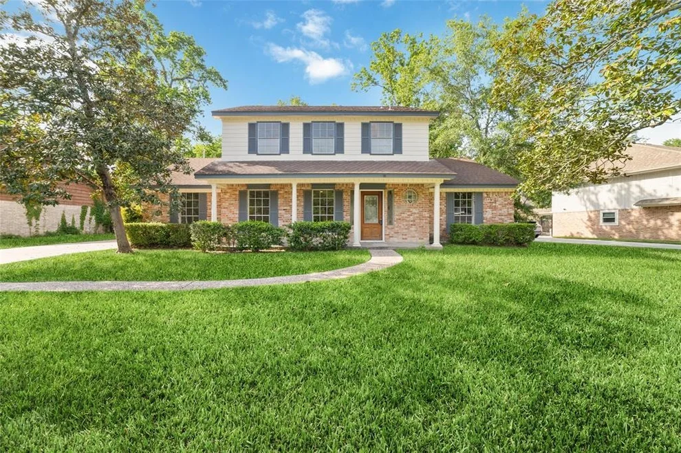 Unit for sale at 549 Roanoke Drive, Conroe, TX 77302