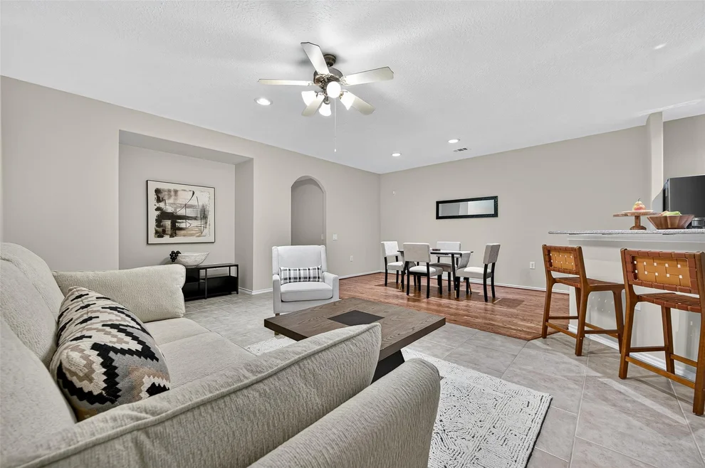 Unit for sale at 5347 Greenbrae Lane, Katy, TX 77494