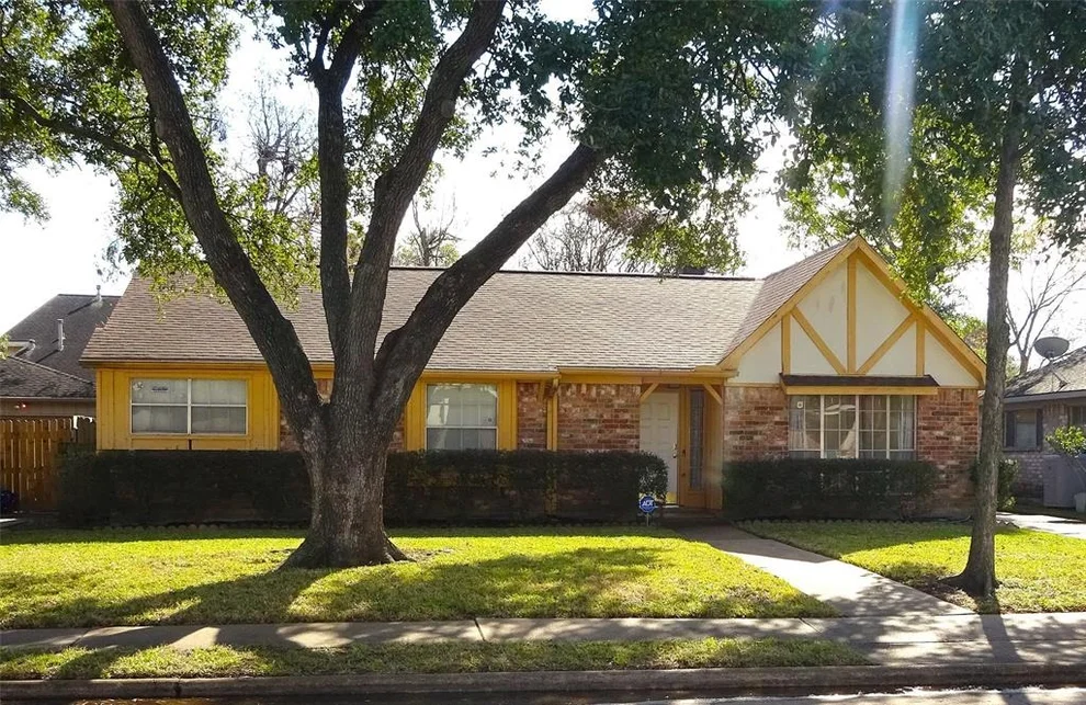 Unit for sale at 11711 Brighton Lane, Meadows Place, TX 77477