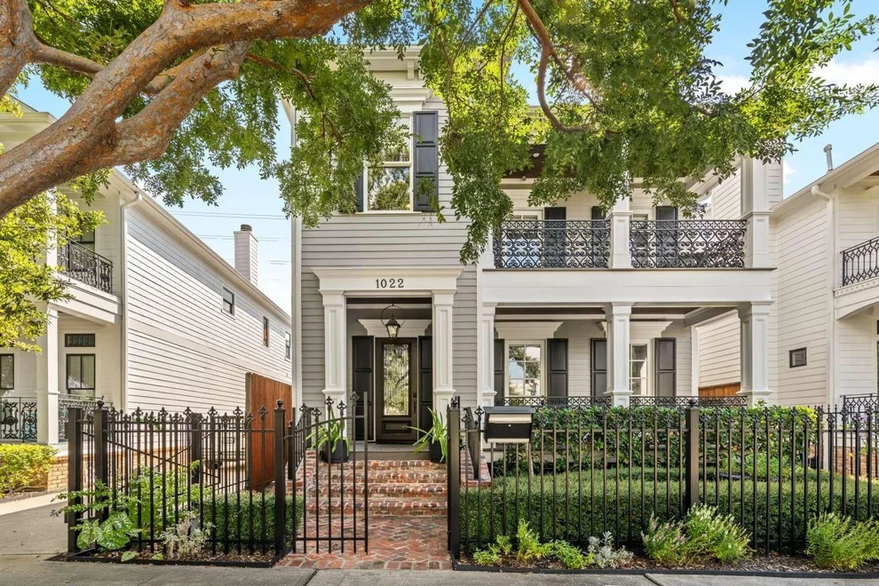 Unit for sale at 1022 Nicholson Street, Houston, TX 77008