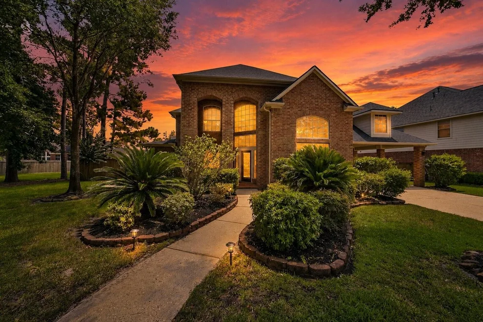 Unit for sale at 18303 Enchanted Rock Trail, Humble, TX 77346
