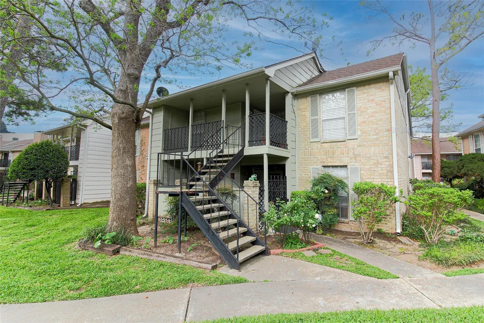 Unit for sale at 2800 Jeanetta Street, Houston, TX 77063