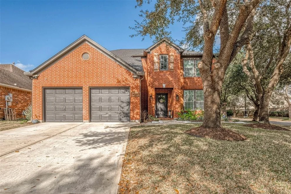 Unit for sale at 14201 Spring Knoll Lane, Rosharon, TX 77583