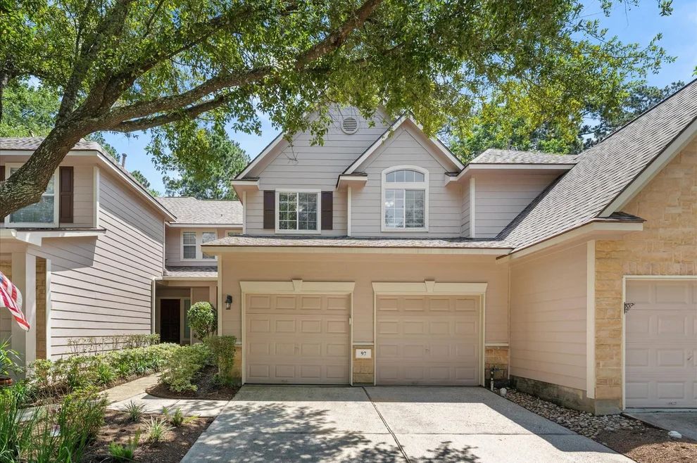 Unit for sale at 97 E Greenhill Terrace Place Place, The Woodlands, TX 77382