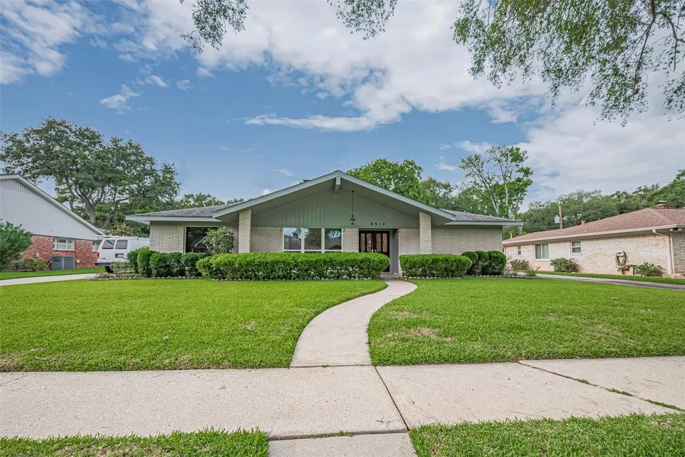 Unit for sale at 8314 Burning Hills Drive, Houston, TX 77071